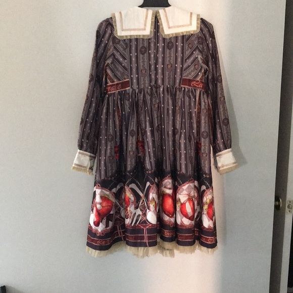 Ruffled Victorian Babydoll Mini-Dress - Picture 7 of 8